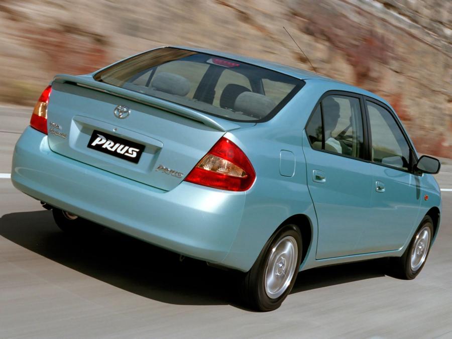  Toyota Prius 2001 года  (AU) (фото 8 из 23)